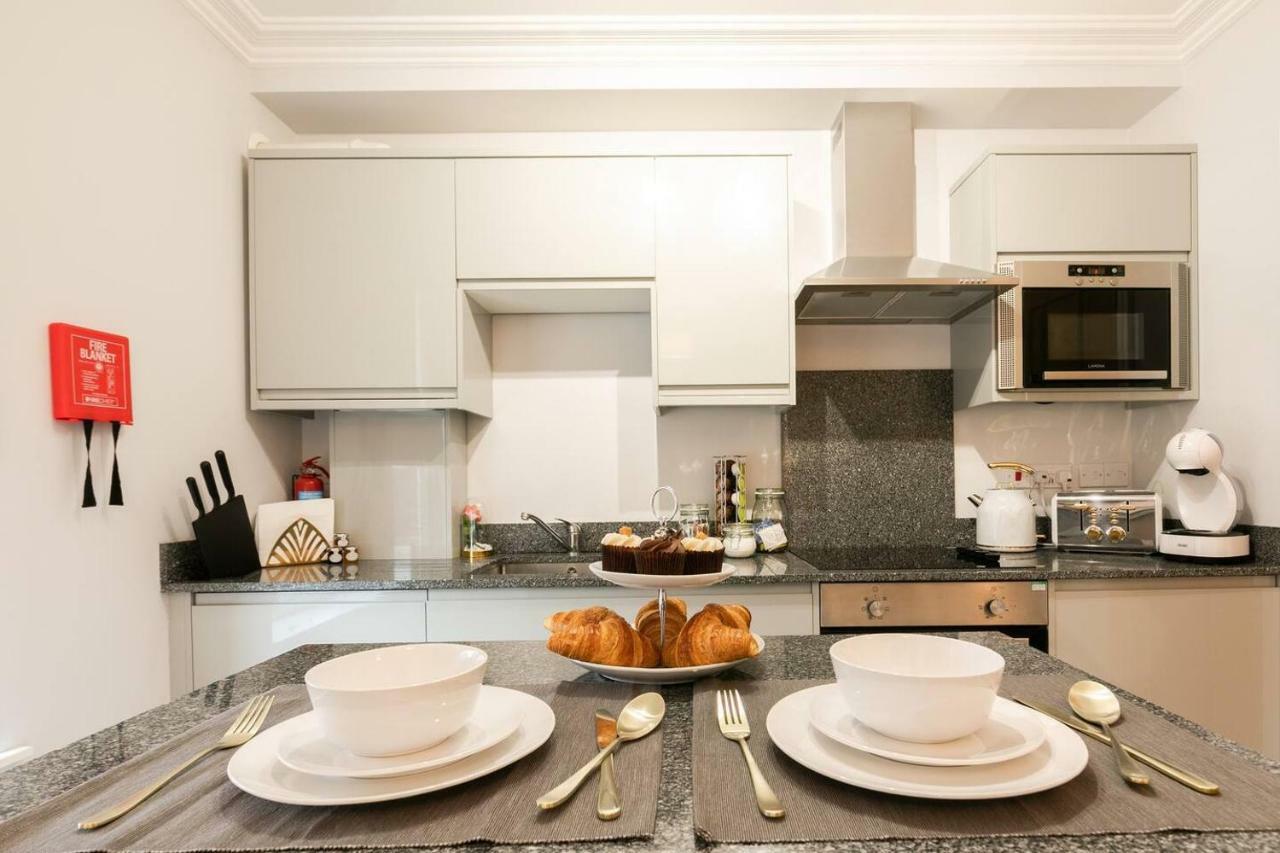 Berkshire Apartment 11Helena House Lux Studio Apartment ريدينج المظهر الخارجي الصورة